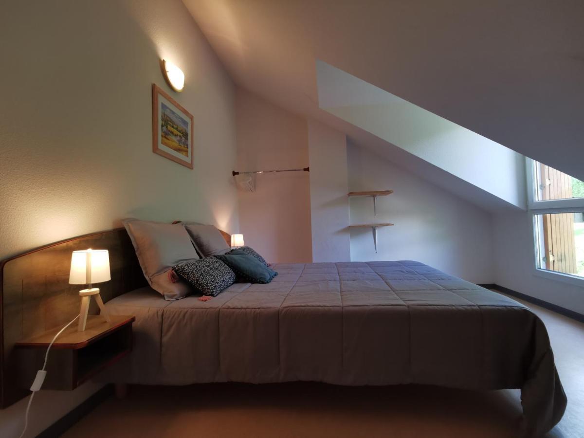 Au 11 T3 Duplex, Village Vacances, Piscines, Parking Saint Geniez d'Olt Bagian luar foto